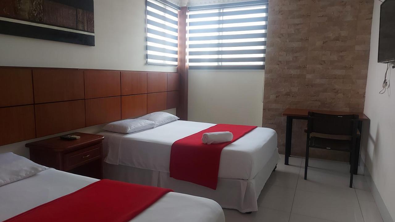Hotel Murali - Cerca Del Aeropuerto De Guayaquil Ngoại thất bức ảnh