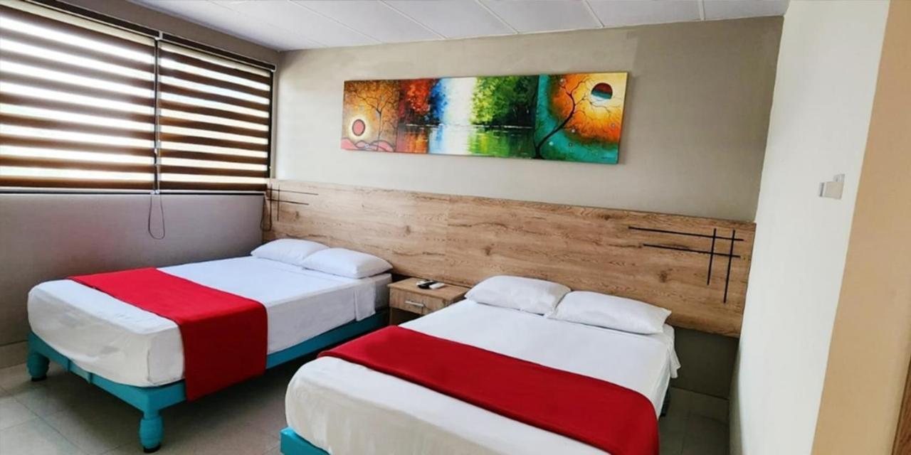 Hotel Murali - Cerca Del Aeropuerto De Guayaquil Ngoại thất bức ảnh