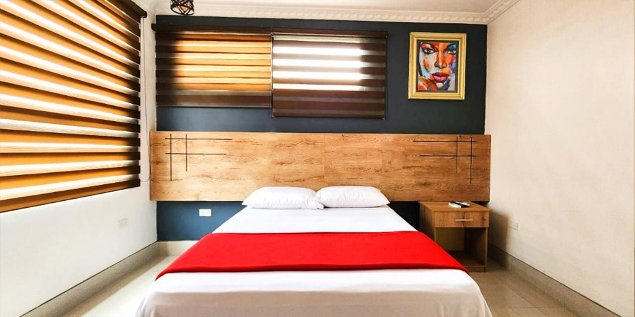 Hotel Murali - Cerca Del Aeropuerto De Guayaquil Ngoại thất bức ảnh