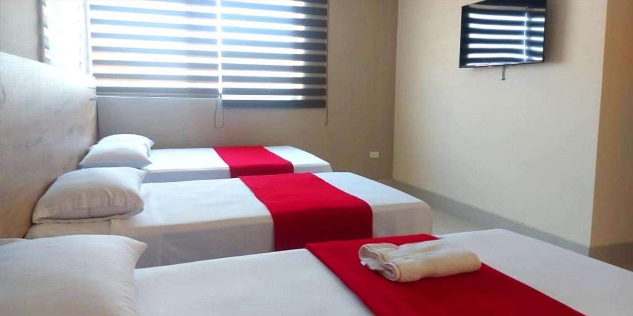 Hotel Murali - Cerca Del Aeropuerto De Guayaquil Ngoại thất bức ảnh