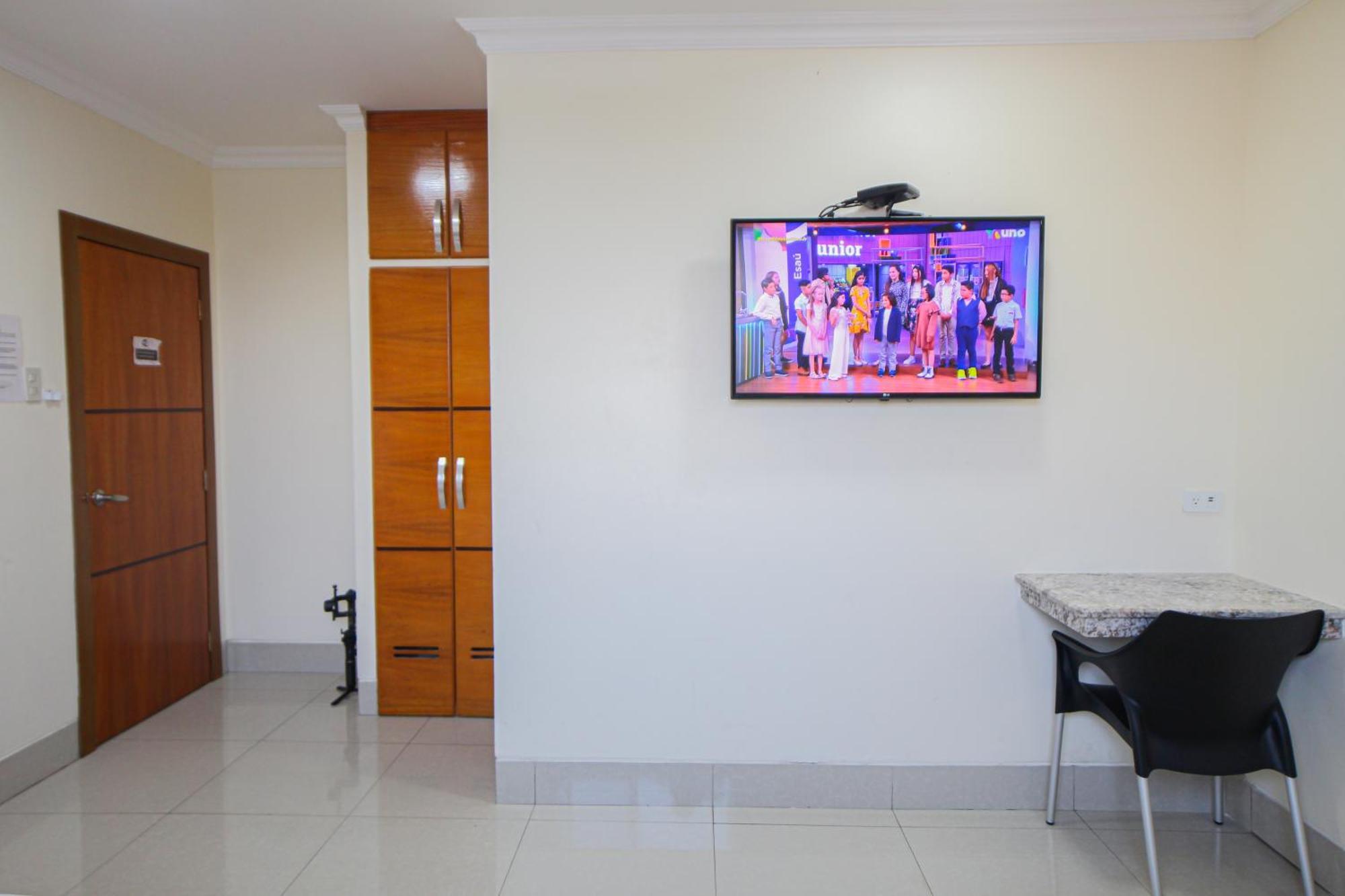 Hotel Murali - Cerca Del Aeropuerto De Guayaquil Ngoại thất bức ảnh