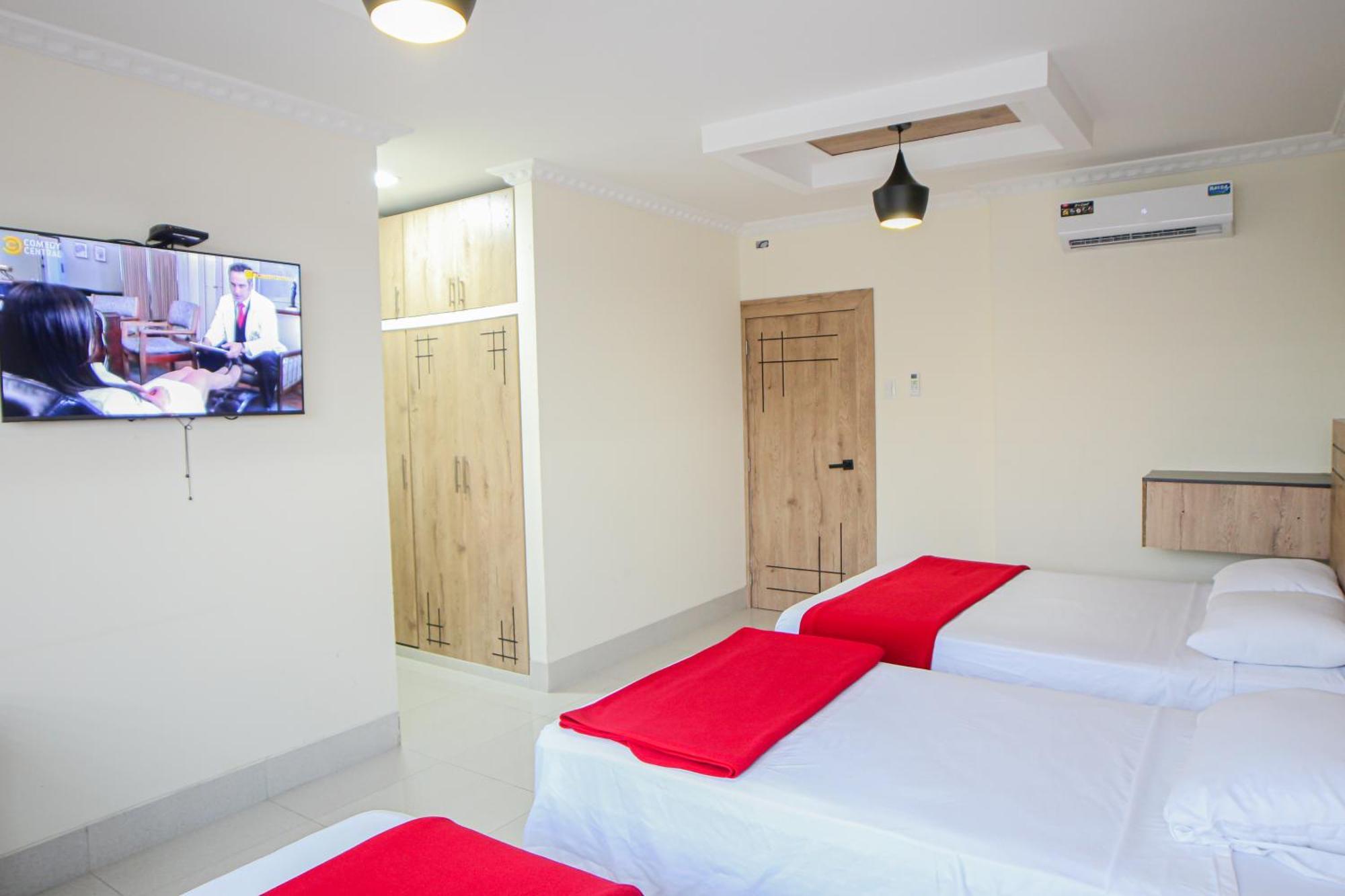 Hotel Murali - Cerca Del Aeropuerto De Guayaquil Ngoại thất bức ảnh