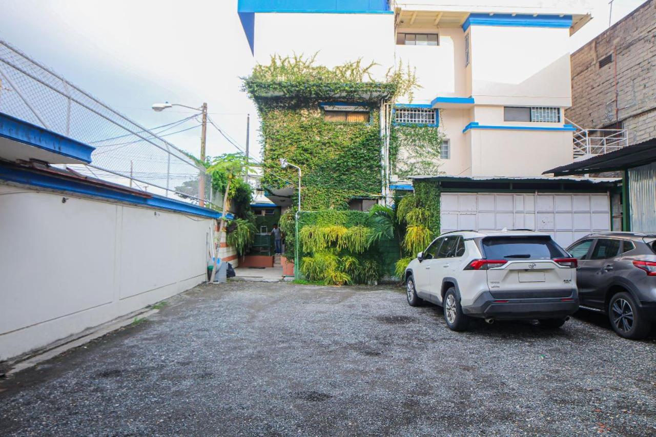 Hotel Murali - Cerca Del Aeropuerto De Guayaquil Ngoại thất bức ảnh